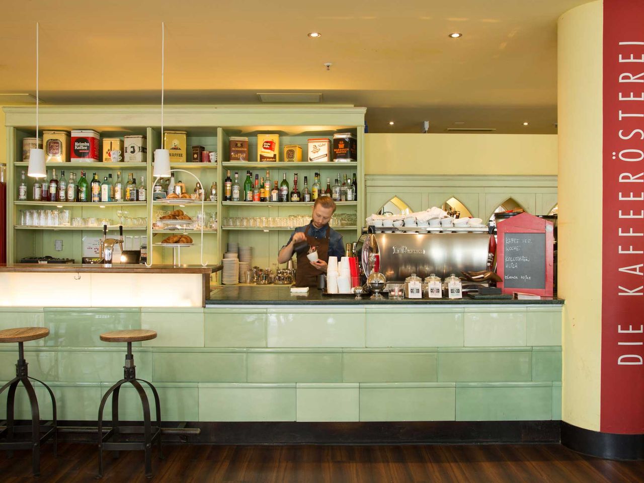 Barista im Vits Coffee, München