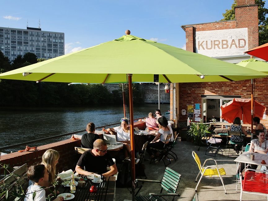 Kassel, Kurbad Jungborn, Café mit Terrasse