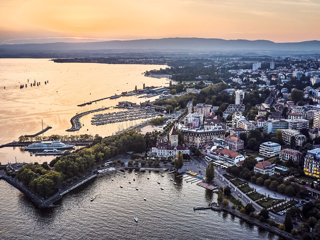 Lausanne