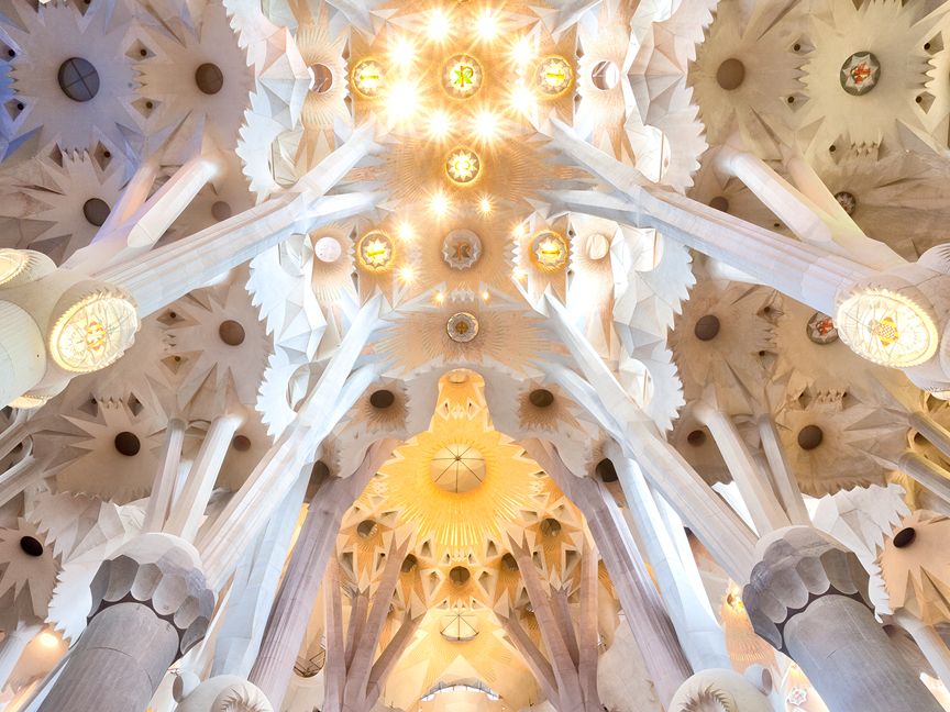 Sagrada Família Kirchenschiff