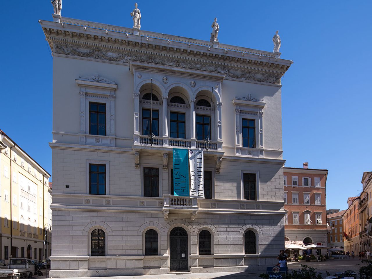 Museo Revoltella von außen