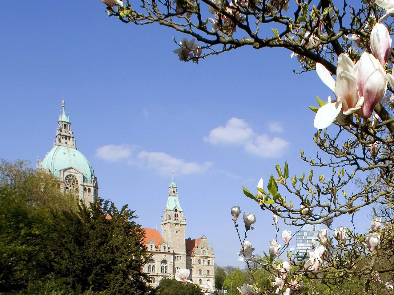 Neues Rathaus von Hannover am Maschpark