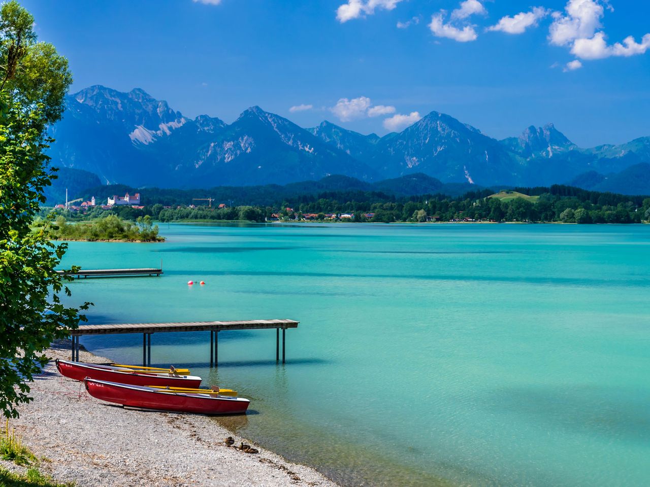 Blick von Badestelle auf den Forggensee, Allgäu