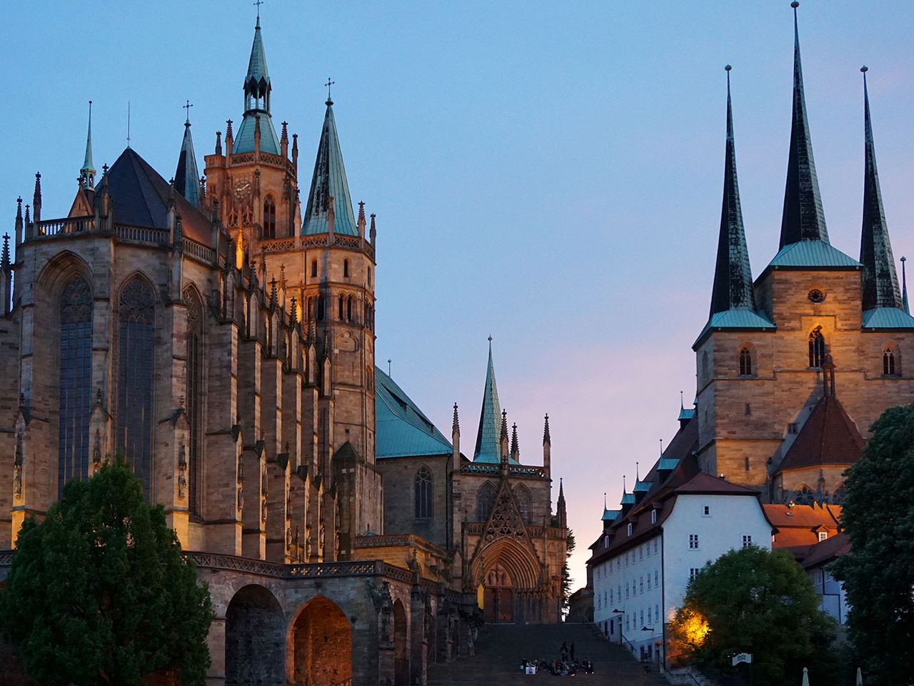 Gotisches Ensemble am Domplatz von Erfurt