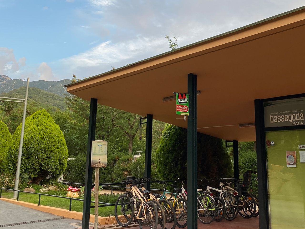 Camping Katalonien Bassegoda Camp