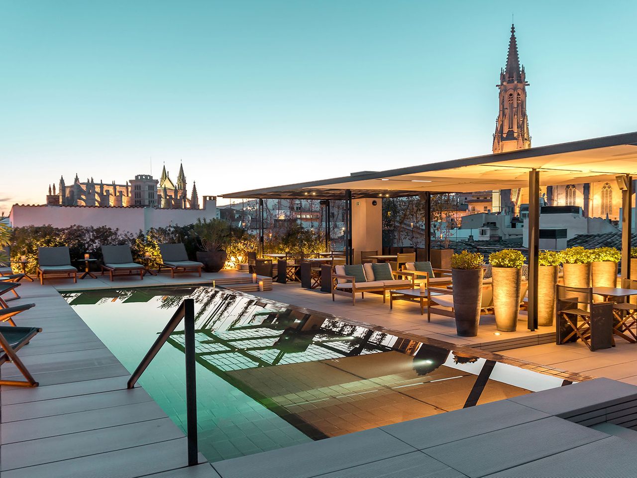 Sant Francesc Hotel Singular, Dachterrasse mit Pool
