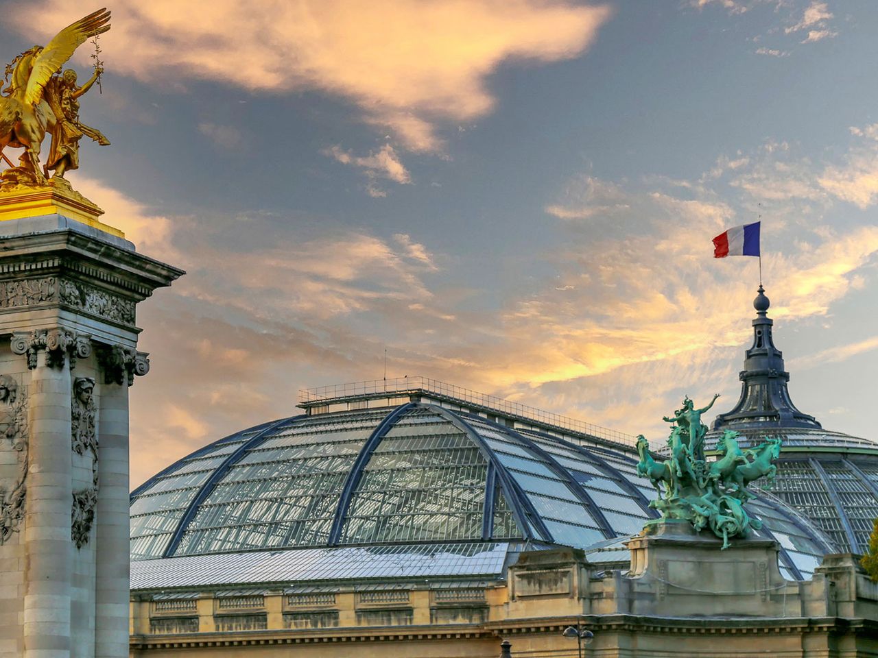 Glasdach des Grand Palais in Paris