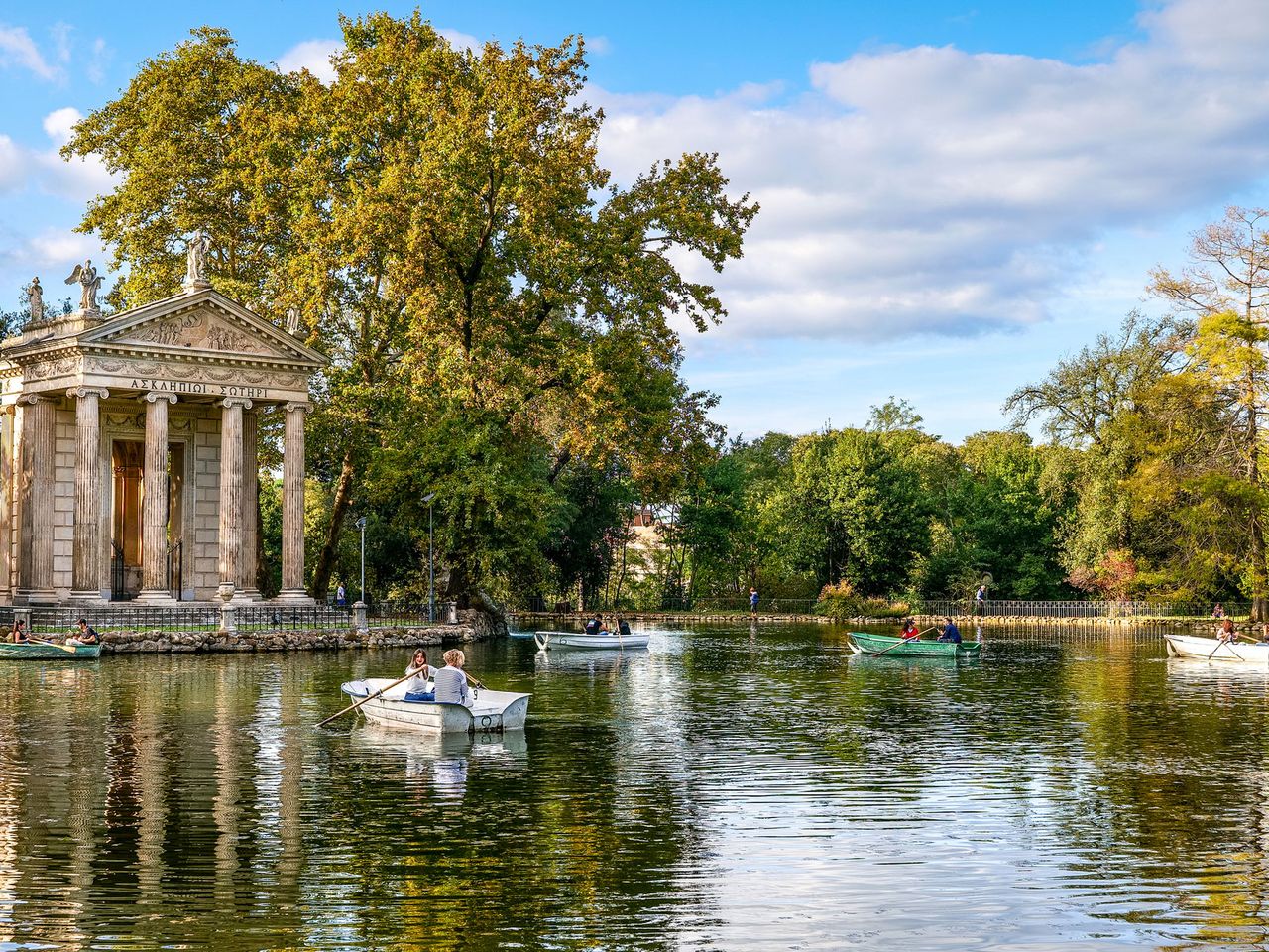 Tempel in Parkanlage Villa Borghese, Rom