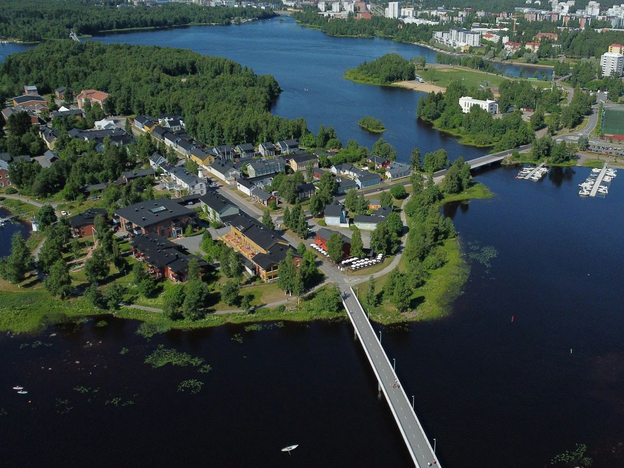 Blick auf die Insel Pikisaari, Oulu in Finnland