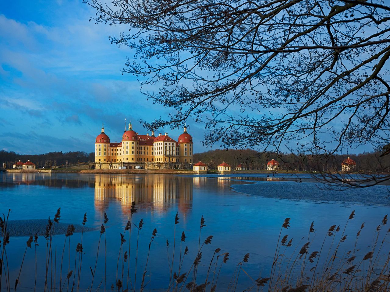 Schloss Moritzburg am Abend