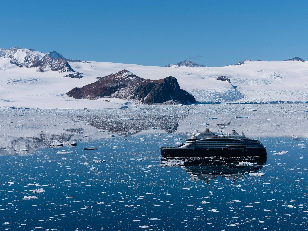 Le Commandant Charcot von Ponant in der Antarktis