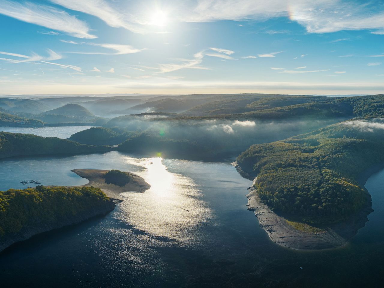 Rursee in der Eifel von oben