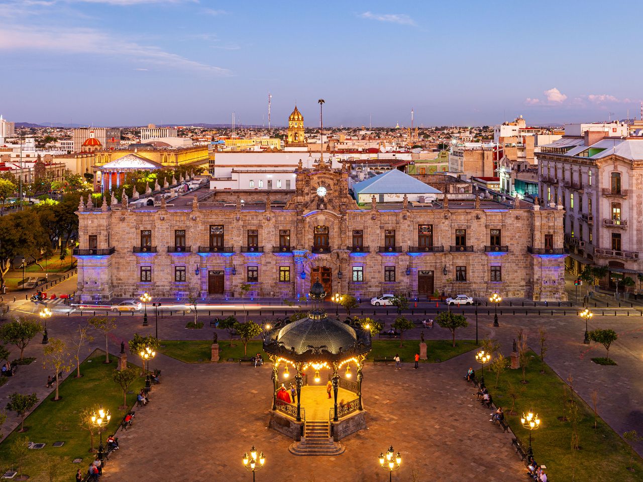 Palacio de Gobierno de Jalisco am Abend