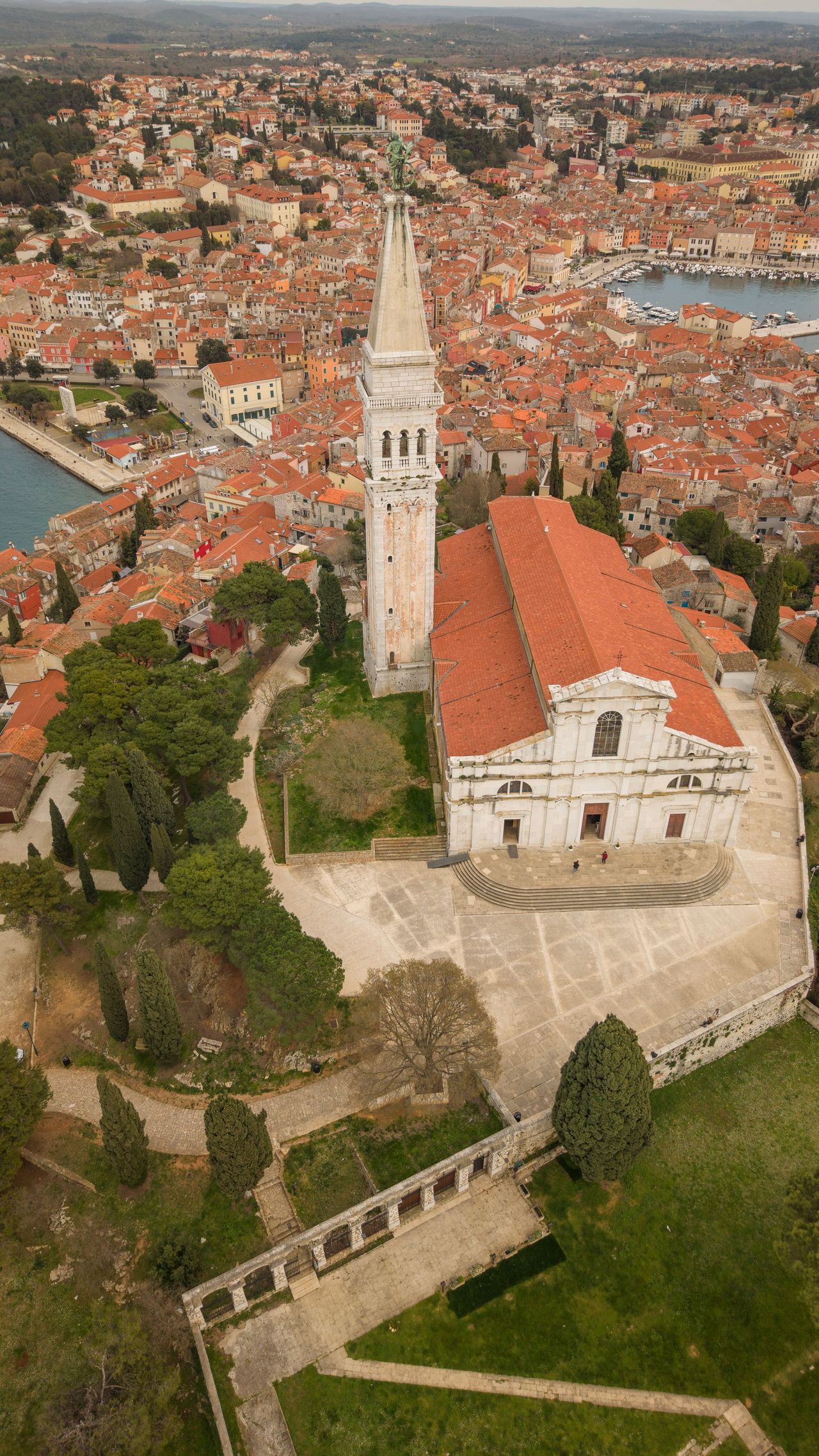 Glockenturm neben der Kirche der heiligen Euphemia, Rovinj