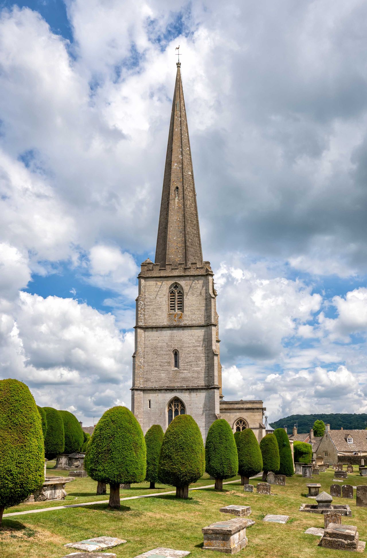 St Mary&rsquo;s Church mit Eiben, Painswick (Cotswolds)