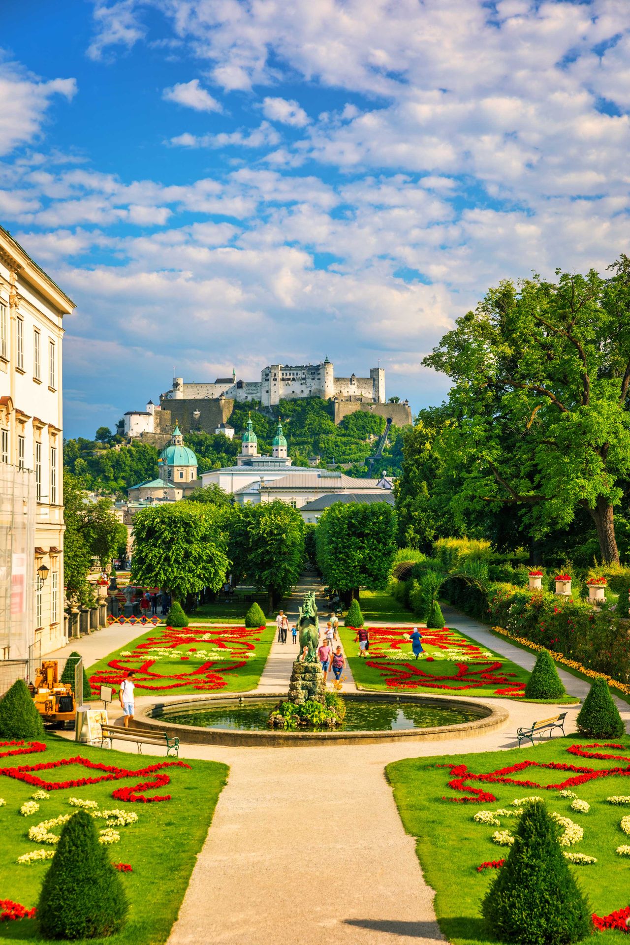 Mirabellgarten mit Blick auf die Festung Hohensalzburg