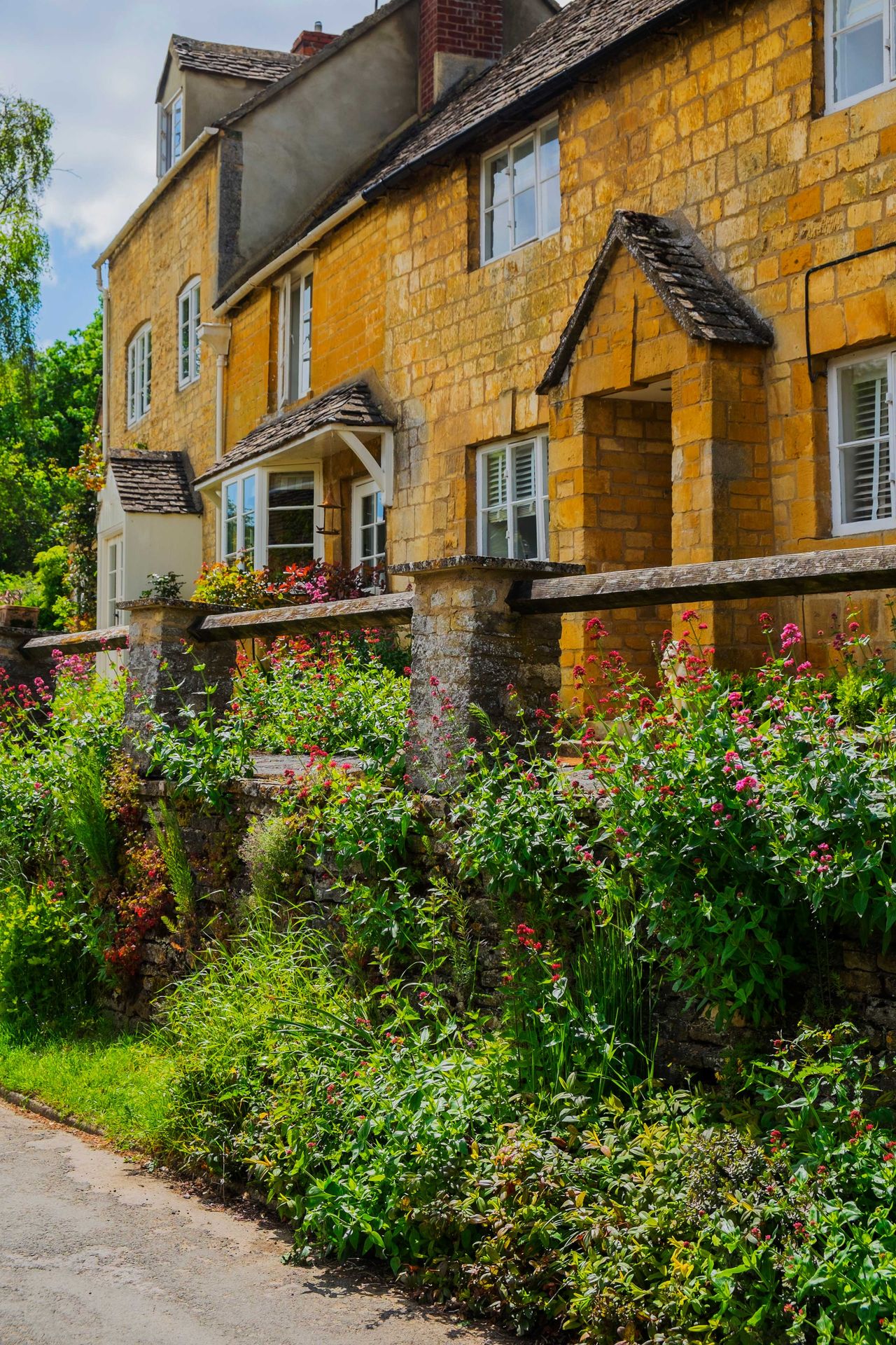 Haus in gelbem Cotswold-Stein in Blockley