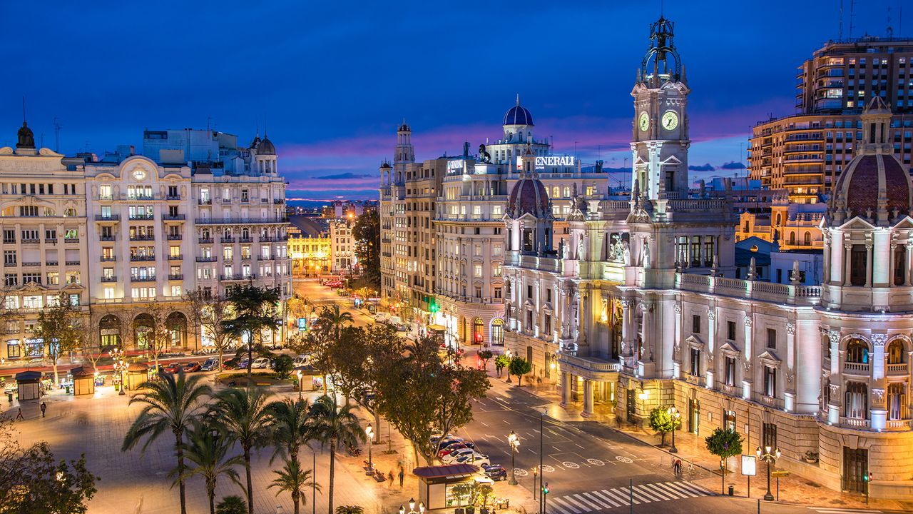 Valencia, Rathausplatz/Plaza del Ayuntamienteo