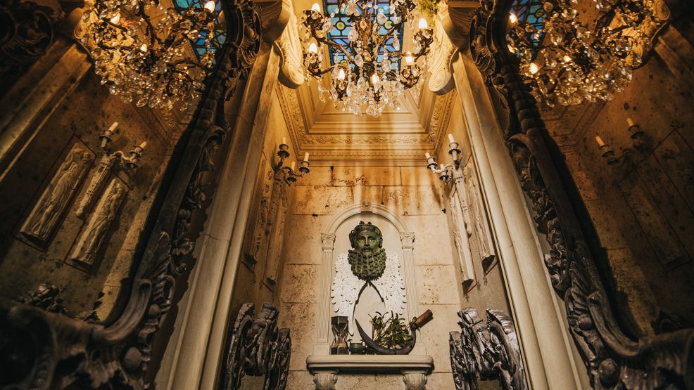Hall of Mirrors im Talliston House & Gardens, England