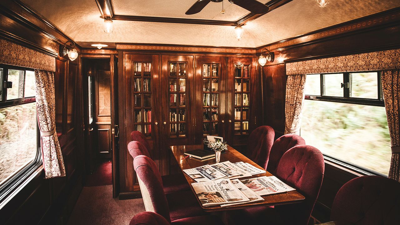Bibliothek im Royal Scotsman