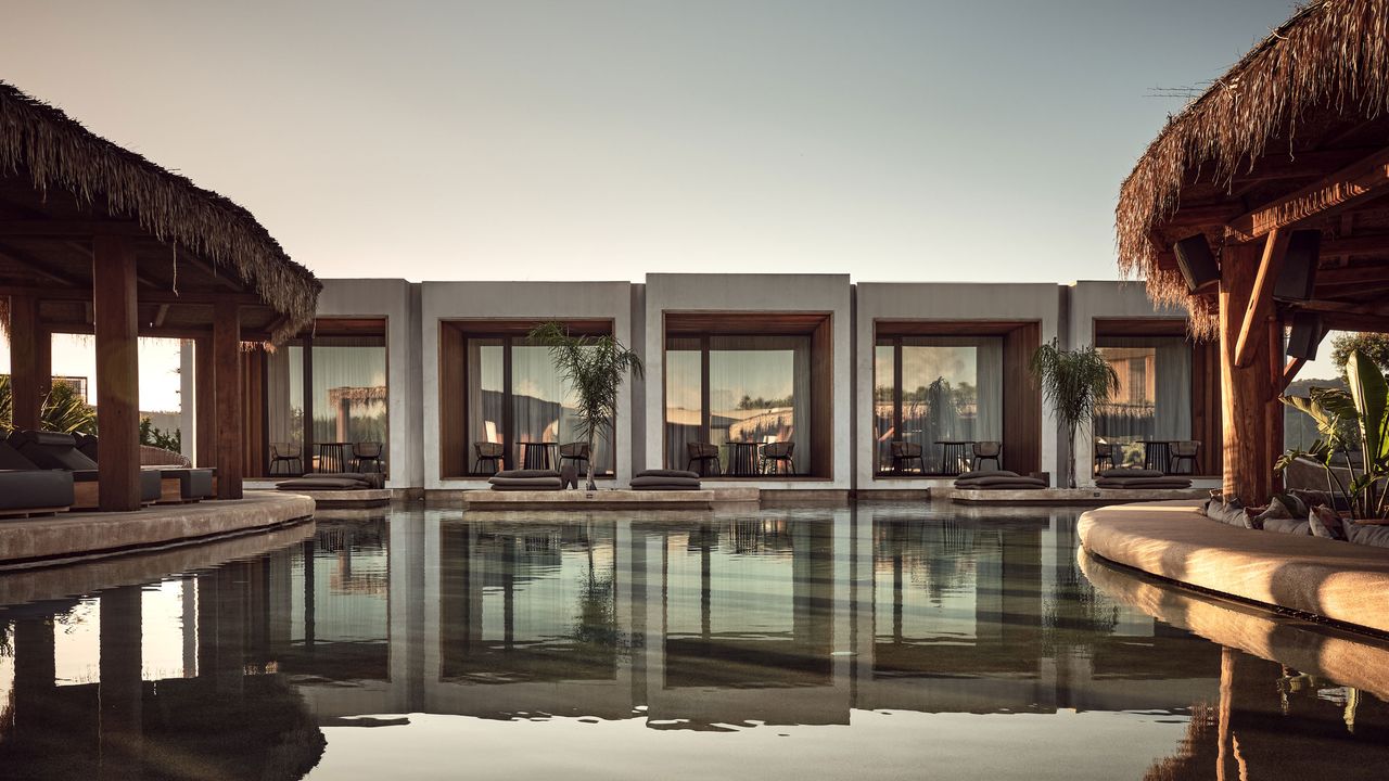 Außenansicht der Superior Suite Swim Up im Olea All Suite Hotel, Zakynthos