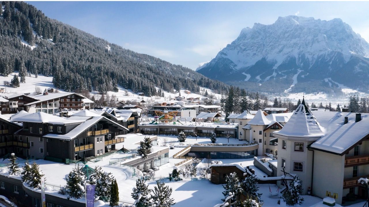 Familux Resorts Alpenrose Hotelansicht 