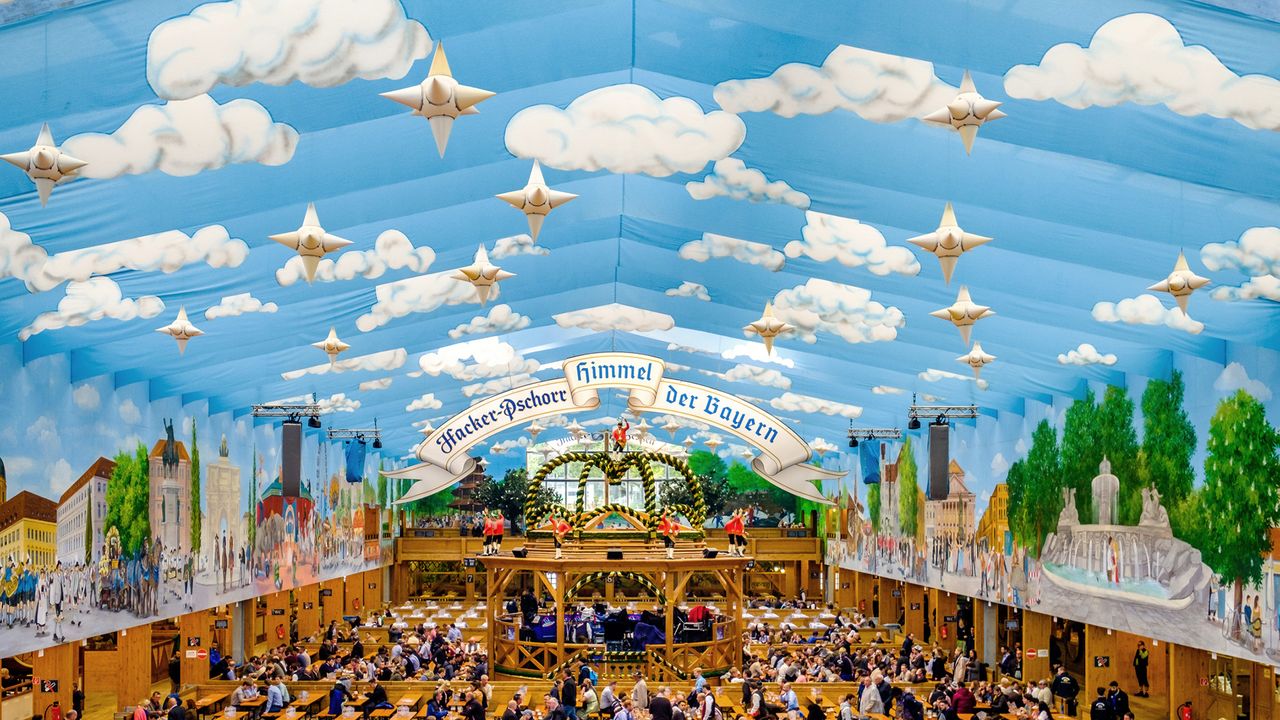 Hacker Festzelt, Himmel der Bayern, München