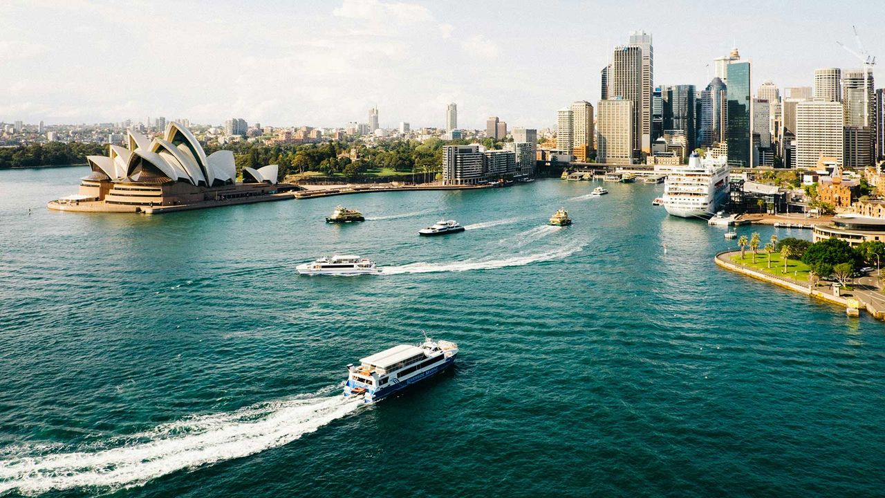 Sydney Harbour und Opera House