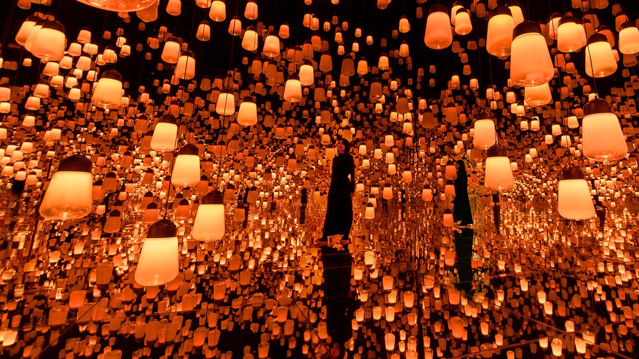 Forest of Resonating by teamLab im UBS Digital Art Museum Hamburg