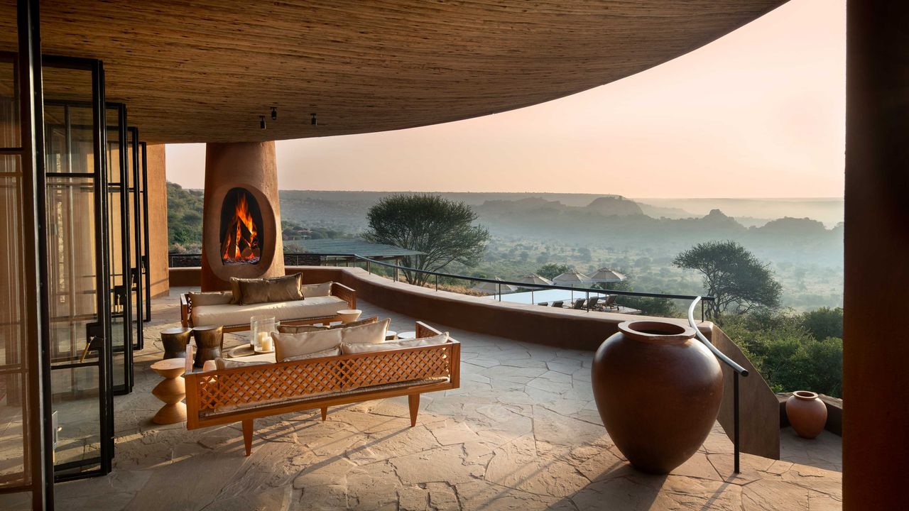 Blick von der Terrasse der Suyian Lodge, Laikipia County