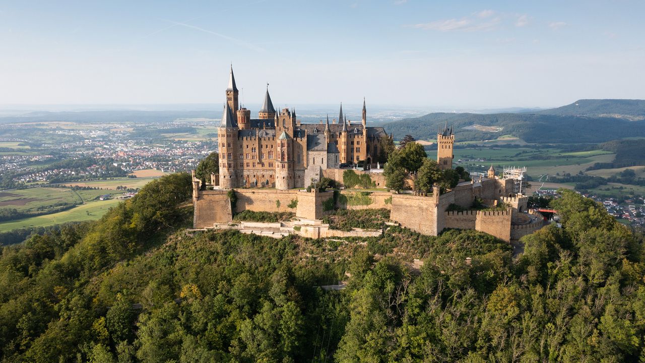 Dornröschen Schloss: Burg Hohenzollern