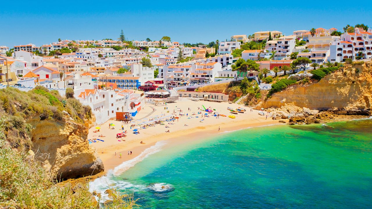 Praia do Carvoeiro