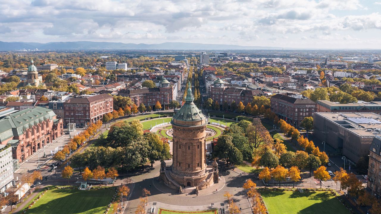Mannheim, Luftaufnahme Wasserturm