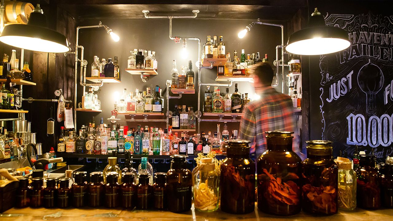 Dry Liquid Supper Bar