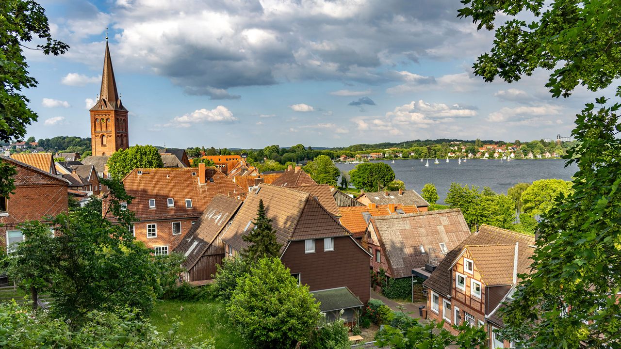 Nikolaikirche am Großen Plöner See