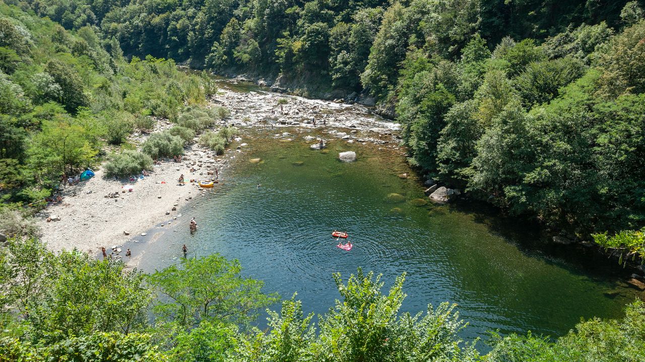 Valle Cannobina mit dem Fluss Cannobino