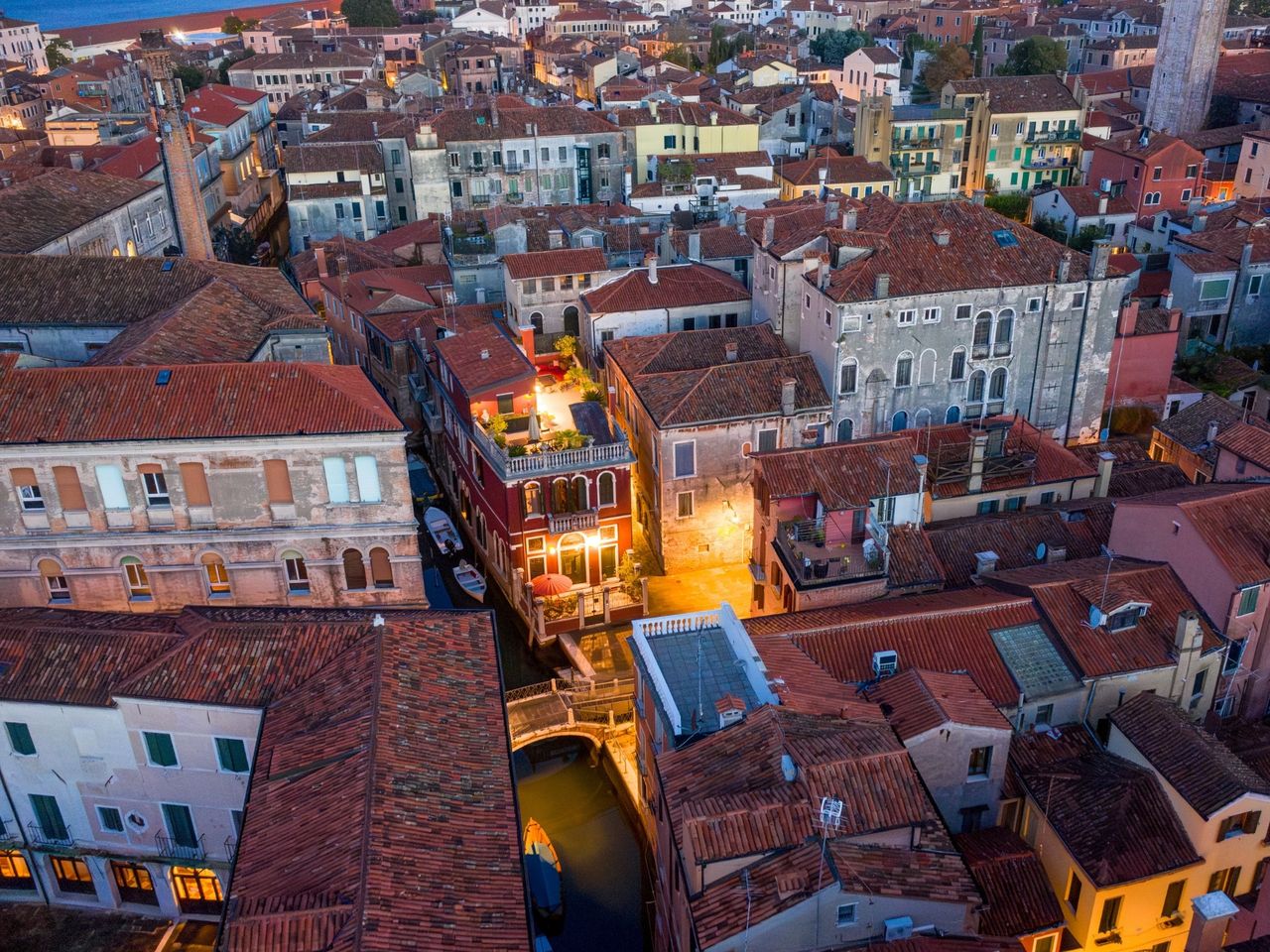 Blick auf die Gassen von Venedig