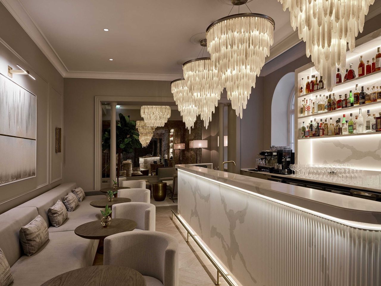 The Peacock Bar im Hotel Waldorf Astoria Helsinki