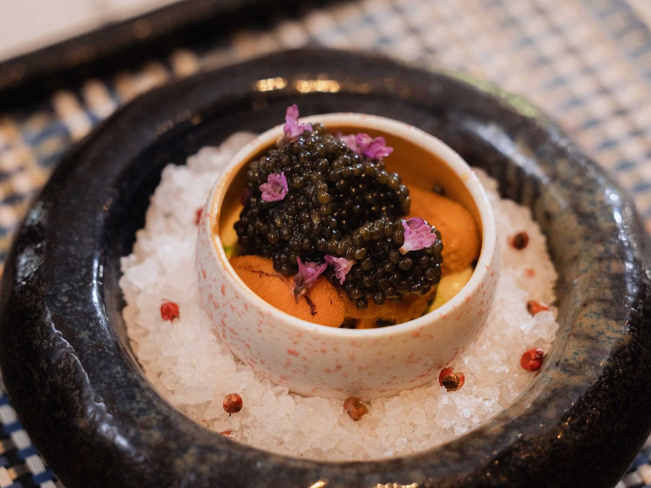 Gericht von Jan Hartwig mit Kaviar