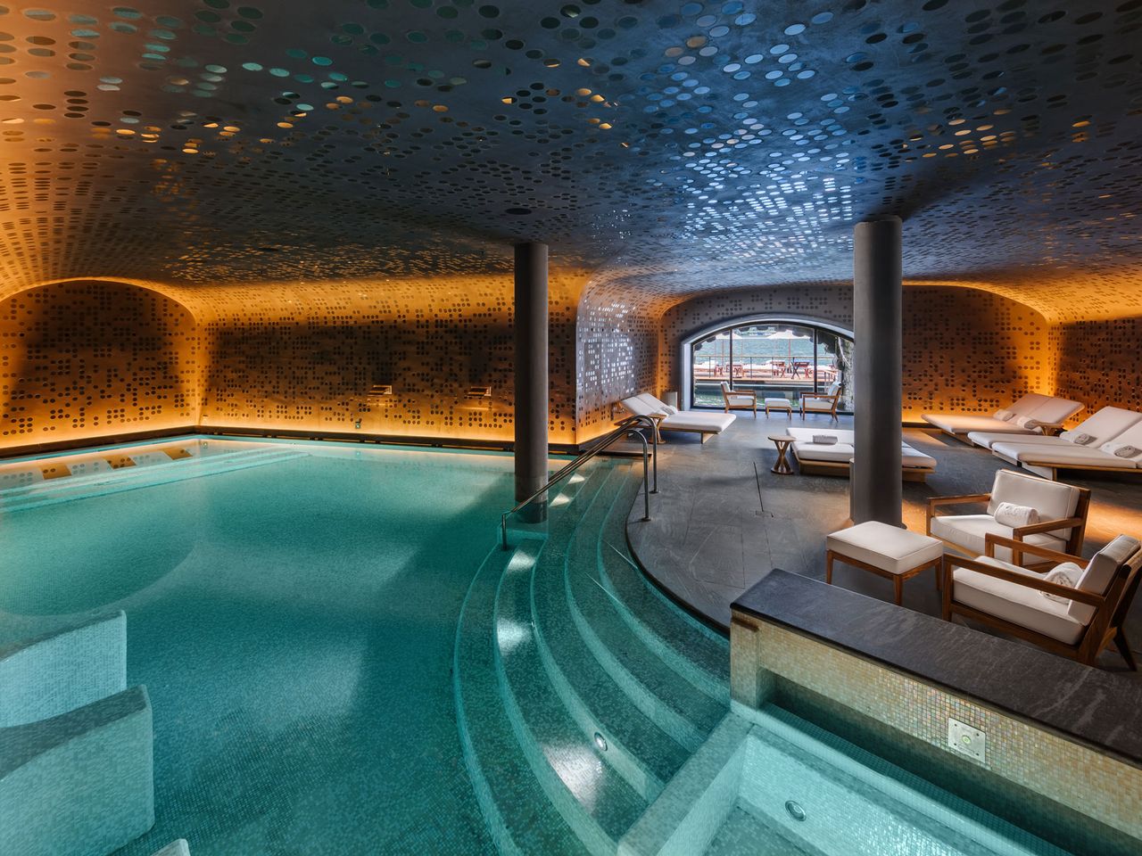Indoor-Pool im Spabereich des Mandarin Oriental, Lake Como