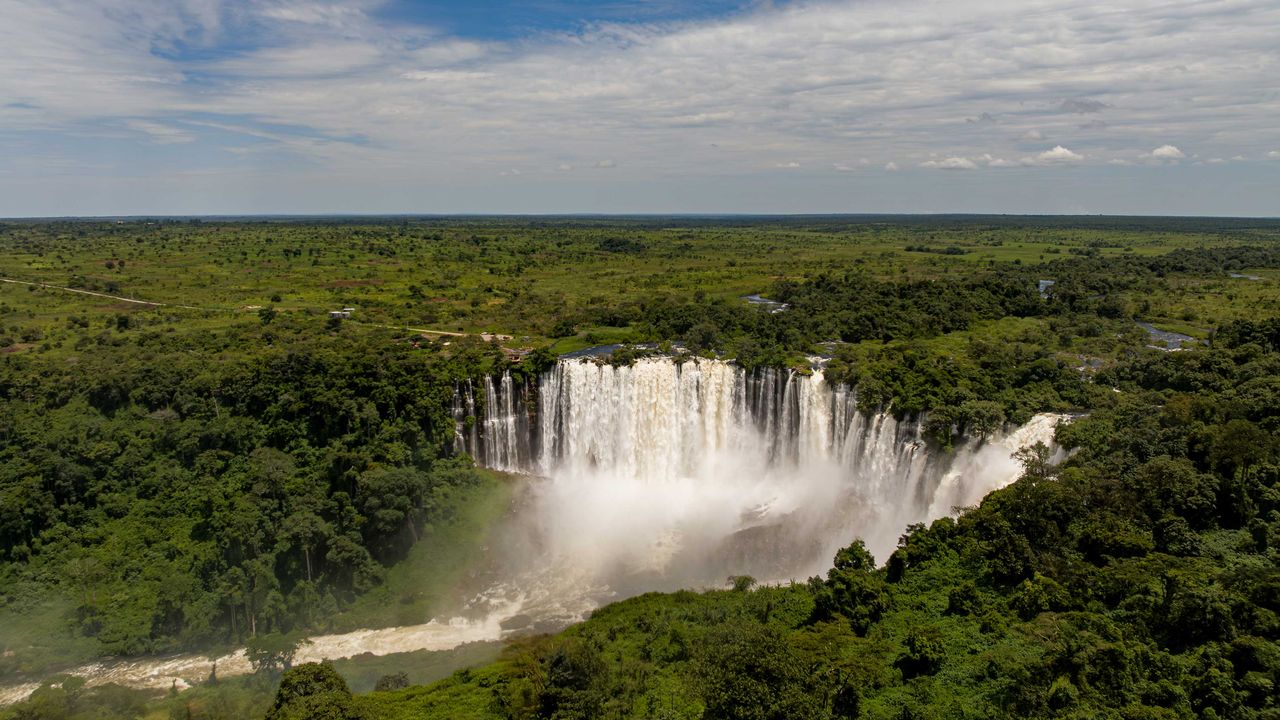 Kalandula-F&auml;lle in Angola, Luftaufnahme