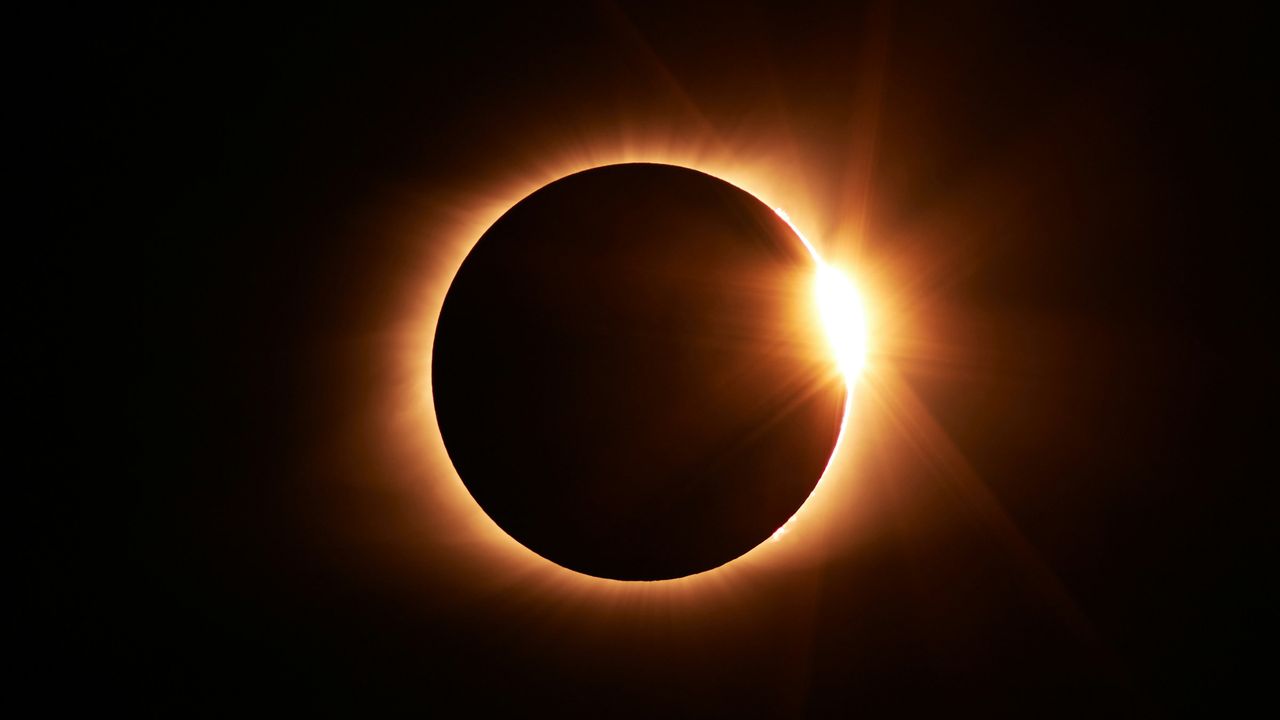 Sonnenfinsternis &uuml;ber Europa