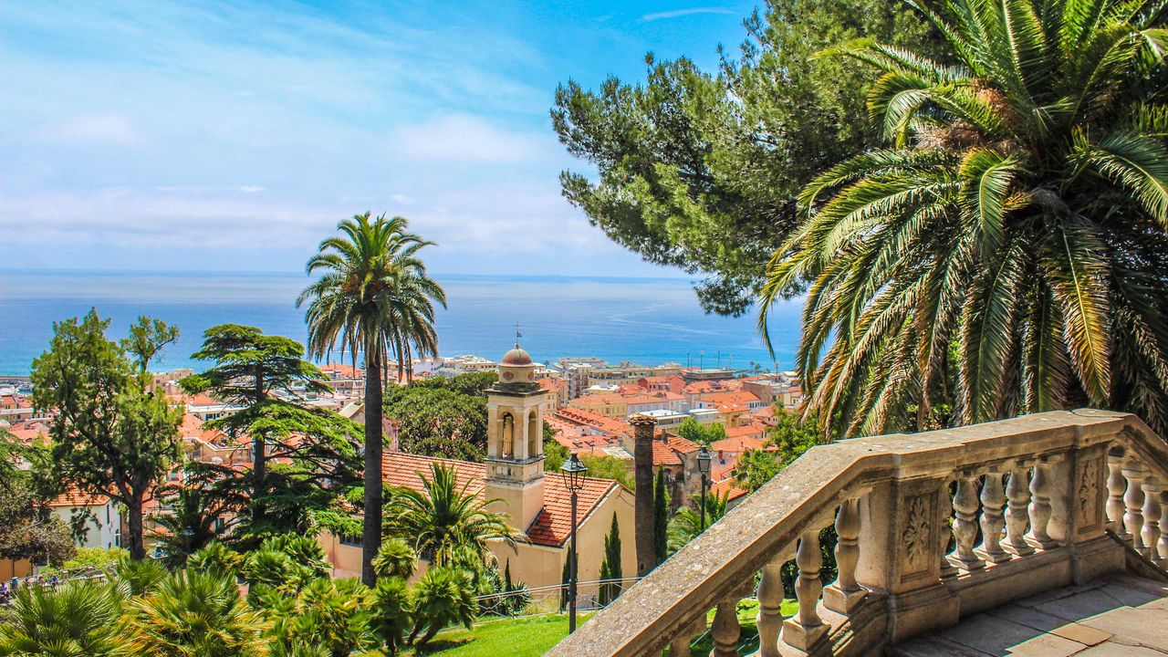 Sanremo, Blick auf die Stadt und das Meer