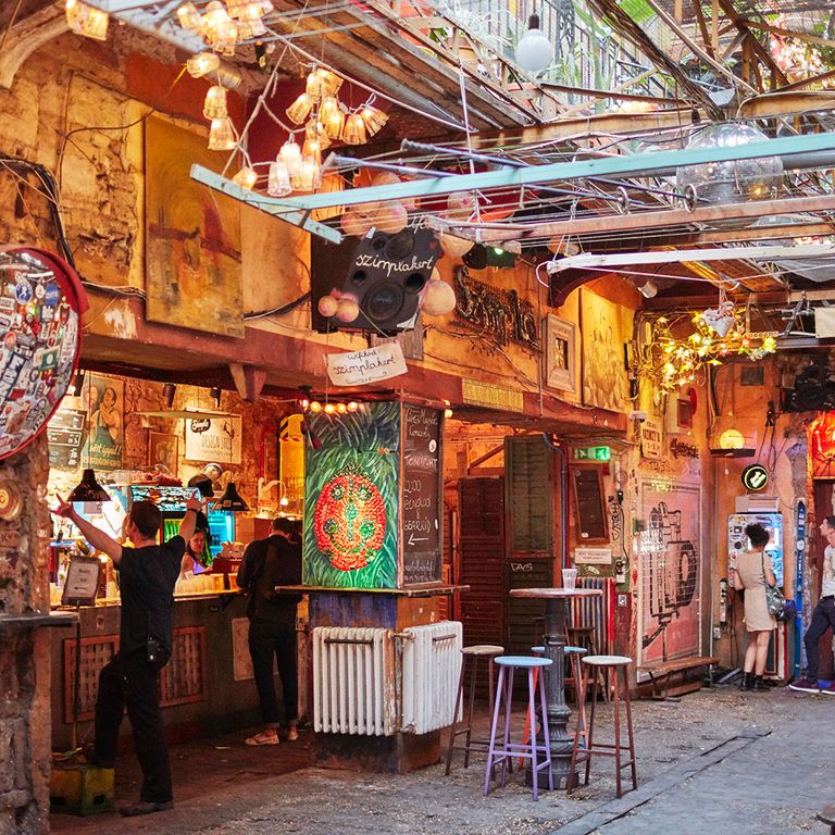 Szimpla Kert, Ruinen-Bar in Budapest